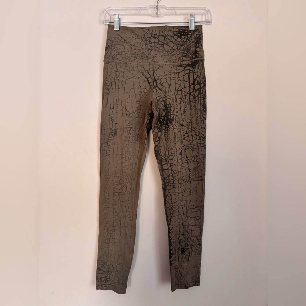 Lululemon Athletica Wunder Train High-Rise Leggings